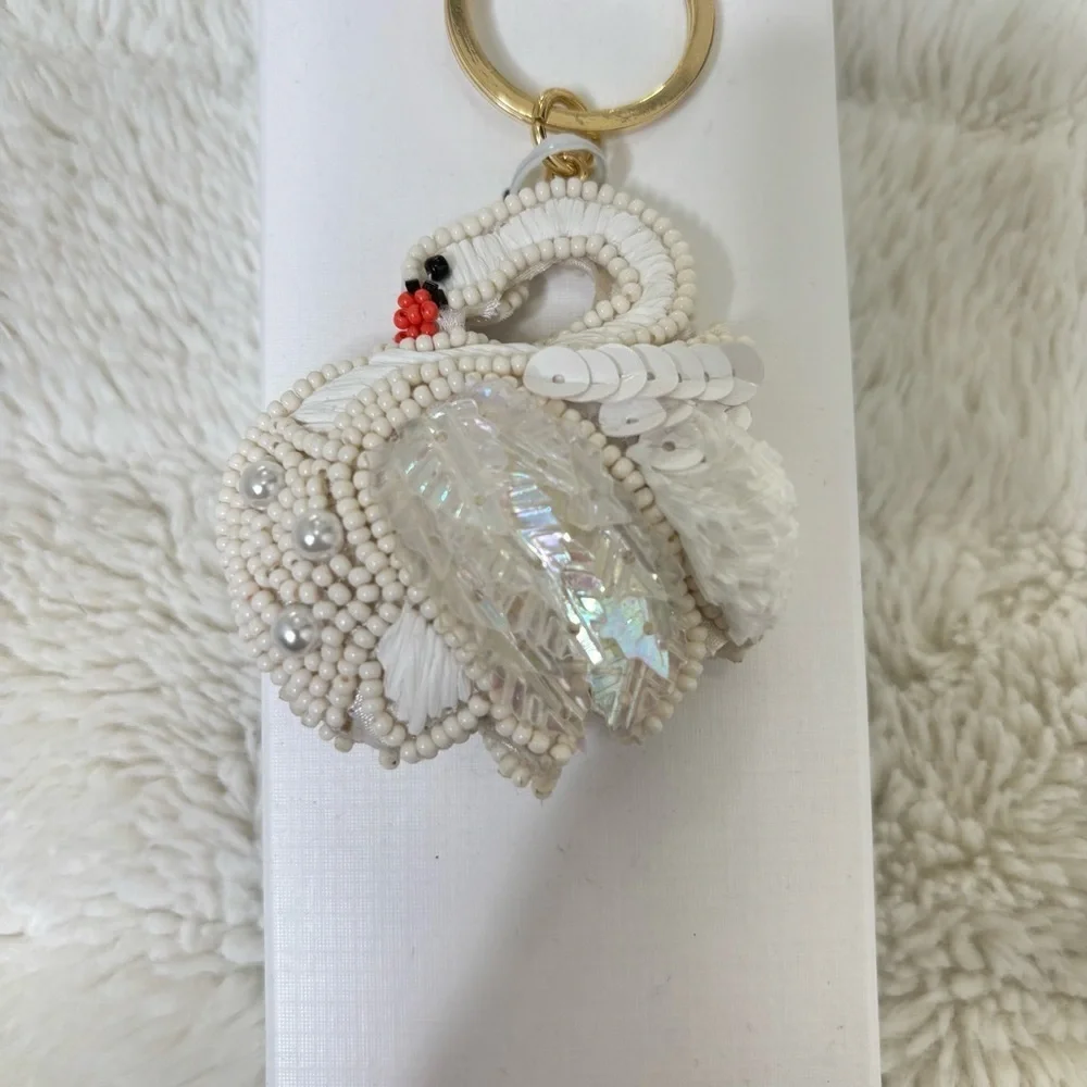 Chic White Swan Pearl Keychain Purse Charm with Gold Accents New